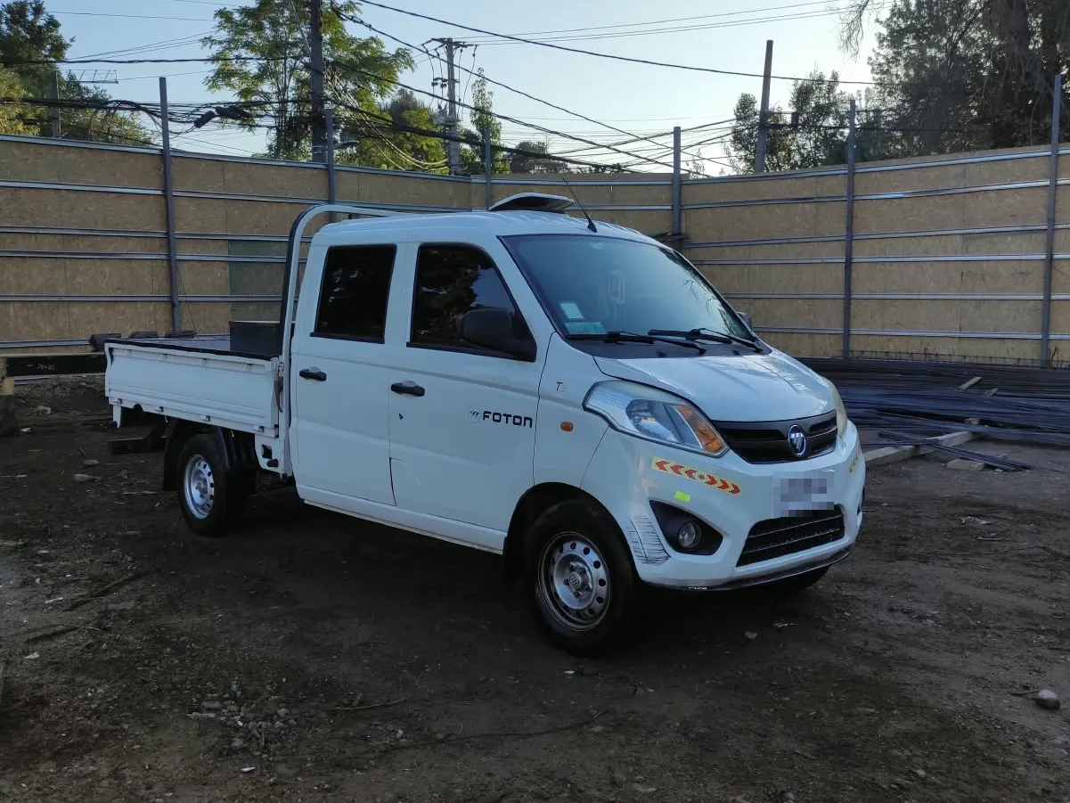 Camioneta de trabajo de Cansejo en una obra